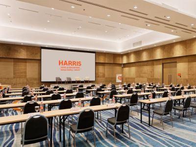 Harris And Conventions Kelapa Gading