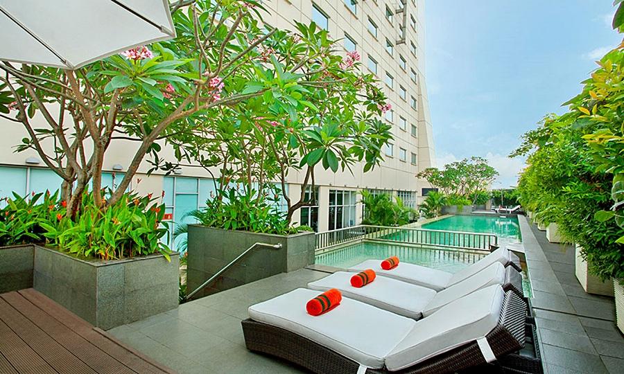 Harris And Conventions Kelapa Gading