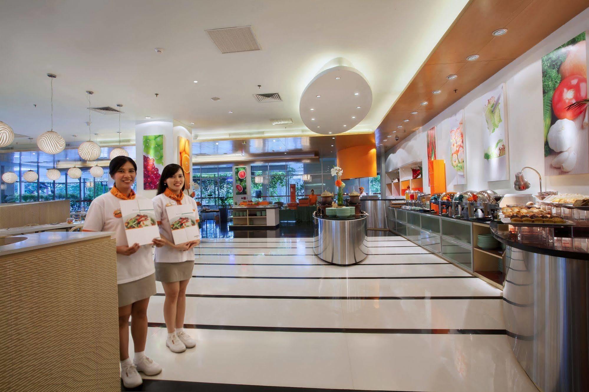 Harris And Conventions Kelapa Gading Jakarta