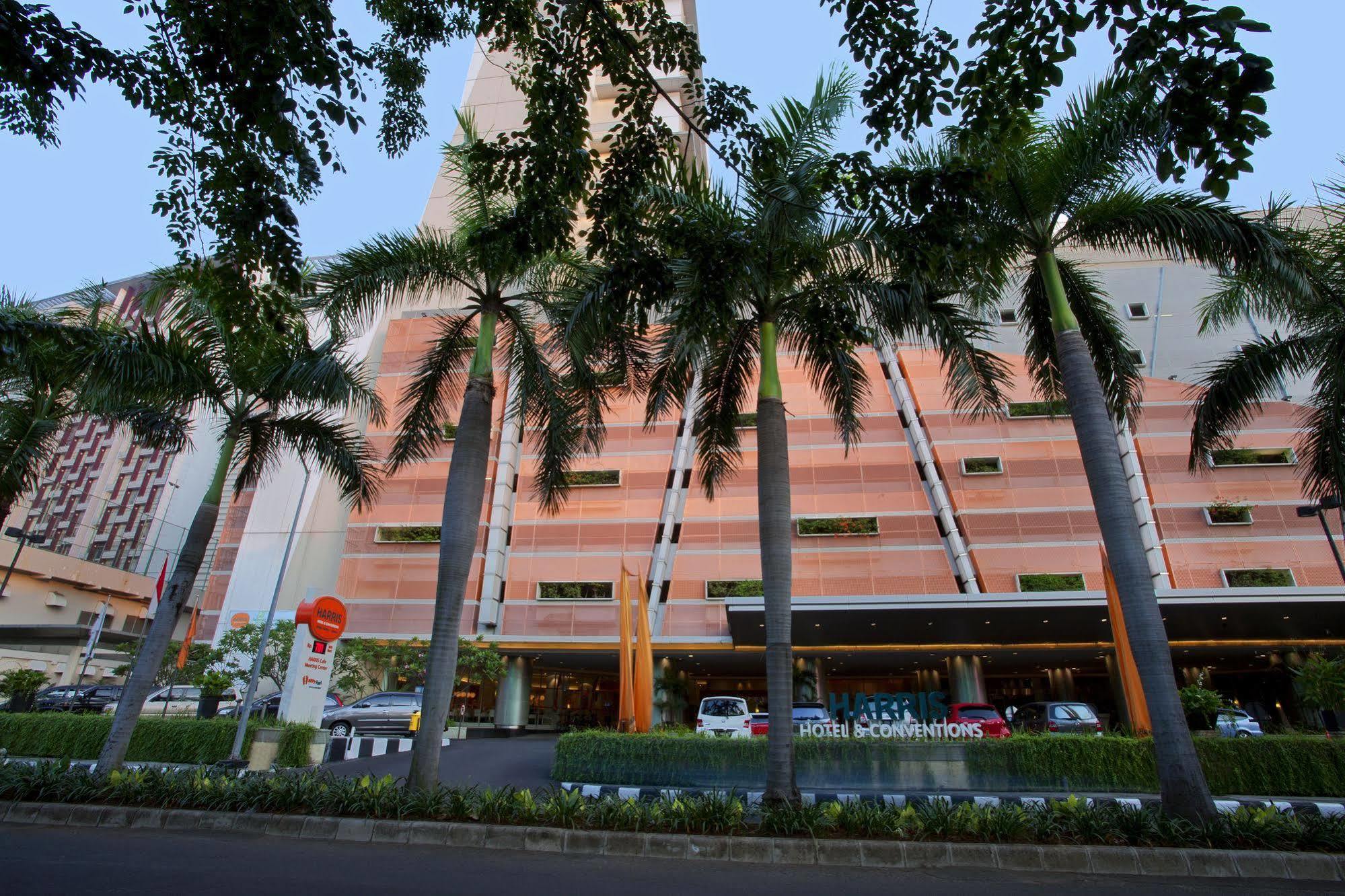 Hotel Harris And Conventions Kelapa Gading Jakarta